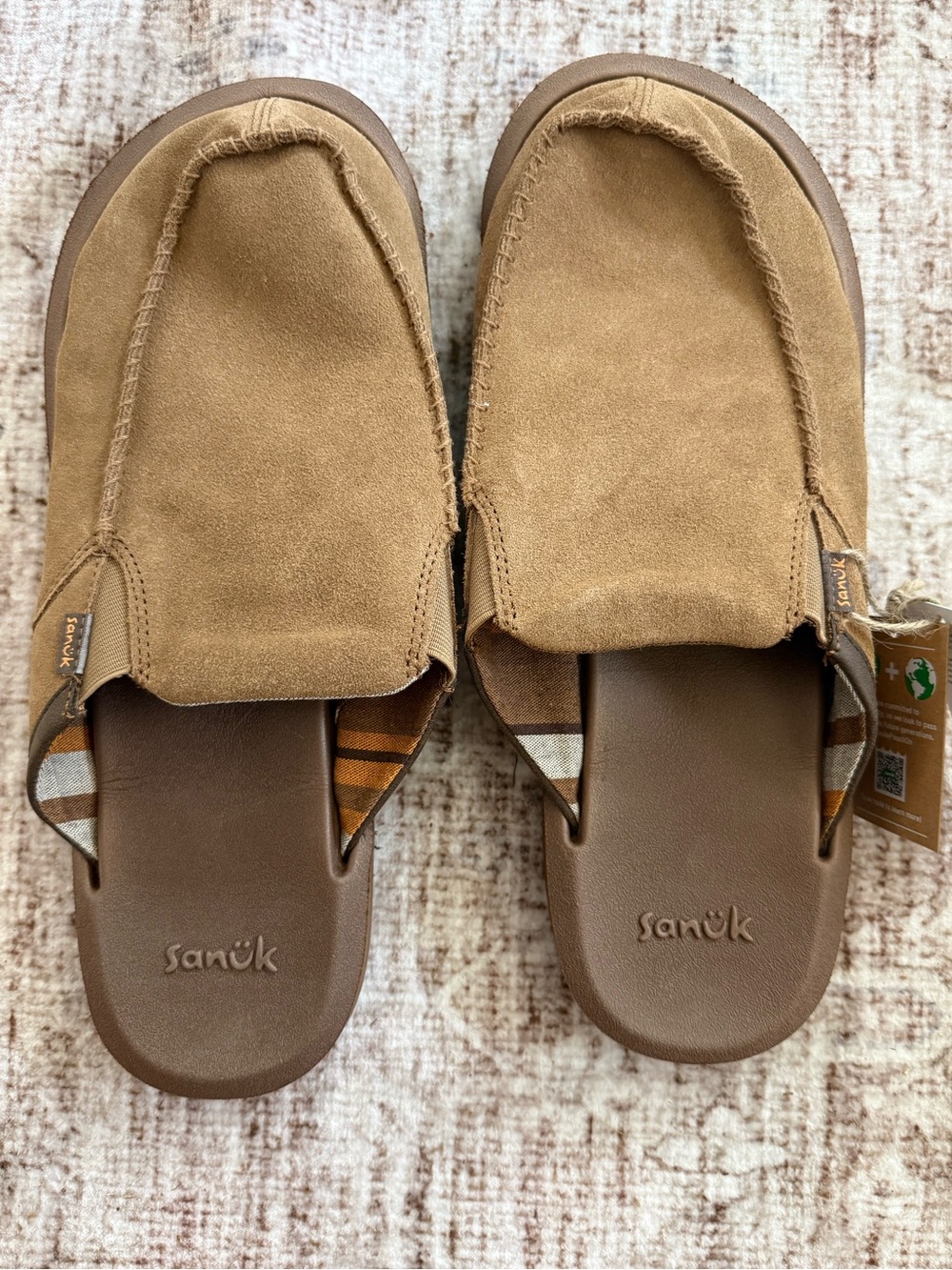 Sanuk Men’s Tan Leather Slip-Ons